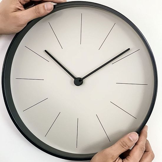 Часы настенные Willow, серо-бежевые - подробное фото