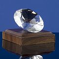 Стела Diamond